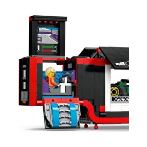 Lego City Rb20 Ve Amr24 F1 Arabalı F1 Kamyonu 60445