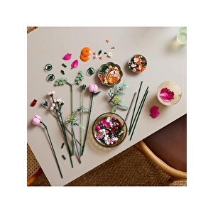 Lego 10342  Botanicals Pembe Çiçek Buketi