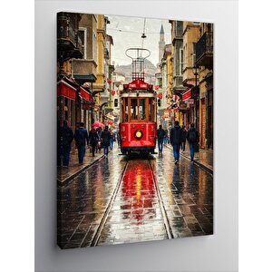 Kanvas Tablo Yağmur Altında Kırmızı Tramvay 100x140 cm