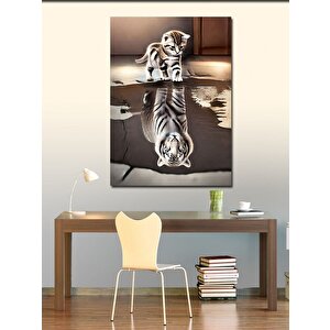 Kanvas Tablo Yavru Kedi Ve Yansıma 50x70 cm