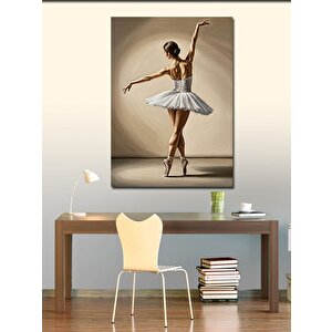 Kanvas Tablo Balerin Ve Zarif Poz 100x140 cm