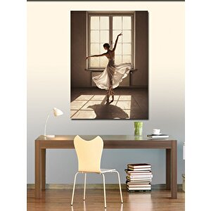 Kanvas Tablo Balerin Ve Gün Işığı 70x100 cm