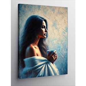 Kanvas Tablo Kahve İçen Mavi Fonlu Kadın 50x70 cm