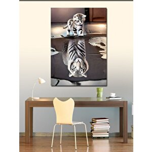 Kanvas Tablo Yansıma Kaplan Ve Yavru Kedi 100x140 cm