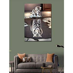 Kanvas Tablo Yansıma Kaplan Ve Yavru Kedi 100x140 cm