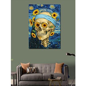 Kanvas Tablo Çiçeklerle Çerçevelenmiş Kafatası 50x70 cm