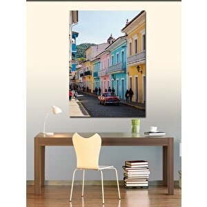 Kanvas Tablo Renkli Sokak Ve Klasik Araç 100x140 cm