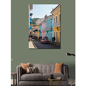 Kanvas Tablo Renkli Sokak Ve Klasik Araç 100x140 cm