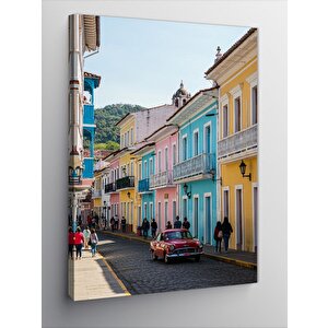 Kanvas Tablo Renkli Sokak Ve Klasik Araç 70x100 cm