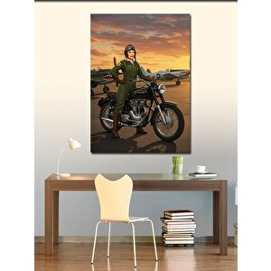 Kanvas Tablo Kadın Asker Ve Motosiklet 70x100 cm
