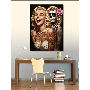 Kanvas Tablo Gülen Kadın Ve Kafatası 70x100 cm