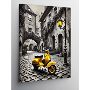 Kanvas Tablo Sarı Motosiklet Ve Tarihi Sokak 50x70 cm