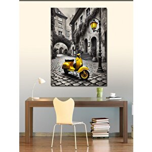 Kanvas Tablo Sarı Motosiklet Ve Tarihi Sokak 50x70 cm