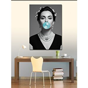 Kanvas Tablo Sakız Çiğneyen Kadın 50x70 cm
