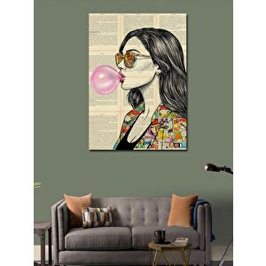 Kanvas Tablo Sakız Çiğneyen Gözlüklü Kadın 100x140 cm