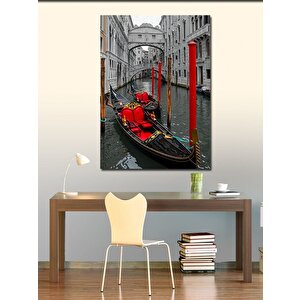 Kanvas Tablo Venedik’te Gondol Ve Kanal 100x140 cm