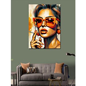 Kanvas Tablo Turuncu Gözlük Takmış Kadın 70x100 cm