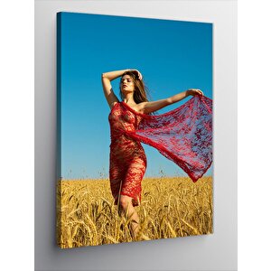 Kanvas Tablo Buğday Tarlasında Kadın 70x100 cm