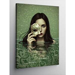 Kanvas Tablo Yeşil Gözlü Kadın Ve Desenler 70x100 cm