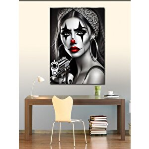 Kanvas Tablo Maskeli Ve Tabancalı Kadın 100x140 cm