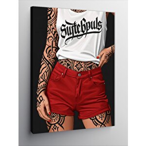 Kanvas Tablo Kırmızı Şortlu Dövmeli Kadın 50x70 cm