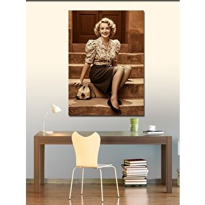 Kanvas Tablo Retro Kadın Portresi 100x140 cm