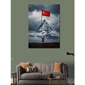 Kanvas Tablo Dağ Ve Türk Bayrağı 100x140 cm