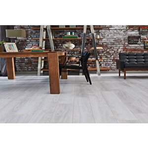 Avangard Derzli Laminat Parke 10mm Odeon Meşe