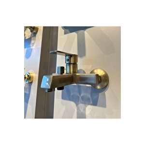 Mat Gold Duş Sistemi Mat Gold Tepe Yağmurlama Armatür Dahil Komple Set Fırçalanmış Dore Gold Kare