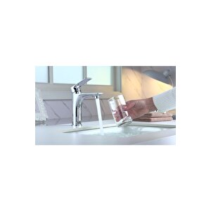 Lavabo Bataryası Kare Modern Tasarım Banyo Bataryası Gümüş Renk