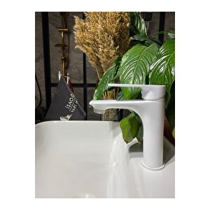 Beyaz Lavabo Bataryası Beyaz Banyo Musluğu Mat Beyaz Lavabo Musluk Kare Modern Tasarım