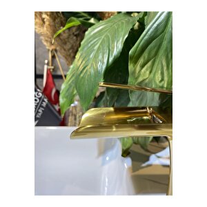 Mat Gold Lavabo Bataryası Şelale Lavabo Musluğu Mat Altın Naturel Akışlı Batarya