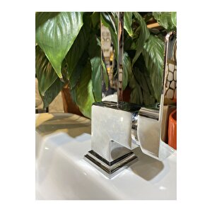 Lavabo Bataryası Kare Tasarım Yüksek Model Banyo Lavabo Musluğu 360 Derece Hareketli Batarya
