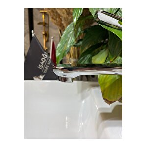 Lavabo Bataryası Gümüş Banyo Lavabo Musluğu Modern Tasarım 5 Yıl Garantili Lavabo Armatür