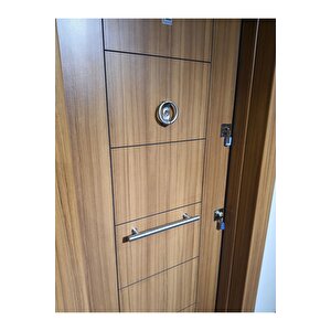 Çelik Kapı Ahşap Kaplama Tırnaklı Kale Kilitli Çelik Kapı Daire Kapısı Sağ Açılım