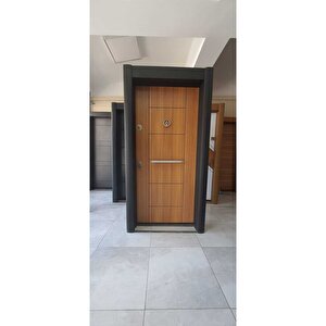 Çelik Kapı, Ahşap Desenli Çelik Kapı, Tırnaklı Çelik Kapı, Daire Kapısı Sol Açılım