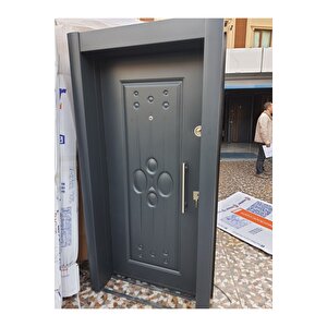 Sac Celik Kapi, Tırnakli Sistem Çelik Kapı, Ahşap Kaplama Kabartmalı Model Daire Kapısı Sağ Açılım