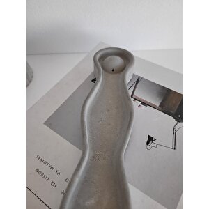 Gri Renk Dekoratif Dalgalı Beton Tütsülük