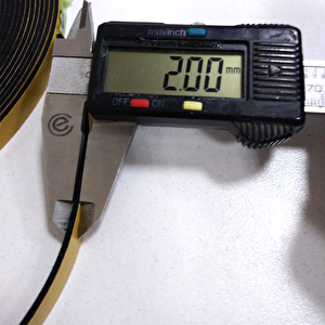 Kapı Pencere İzolasyon Bandı Yapışkan Sünger 2 Mm Kalınlık 10 Mm Genişlik 10 Metre Uzunluk / Epdm-2*10