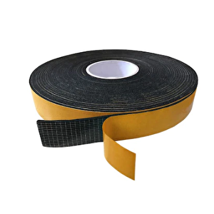 Kapı Pencere İzolasyon Bandı Yapışkan Sünger 3 Mm Kalınlık 45 Mm Genişlik 10 Metre Uzunluk / Epdm-3*45
