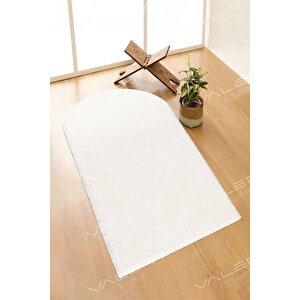 Yıkanabilir Peluş Seccade Overloklu Namazlık Ekru 70x120 cm