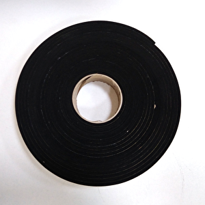 Kapı Pencere İzolasyon Bandı Yapışkan Sünger 5 Mm Kalınlık 40 Mm Genişlik 10 Metre Uzunluk / Eva-5*40