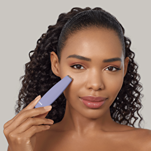 Titreşimli Mikro Akım Yüz Germe Ve Sıkılaştırma Sağlayan Akıllı Kalem | Microcurrent Face-lift Pen