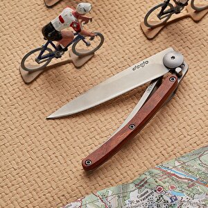Deejo 37g, Coral Wood Çakı