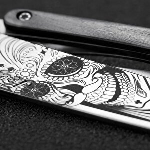 Deejo 37g, Ebony Wood / Latino Skull Çakı
