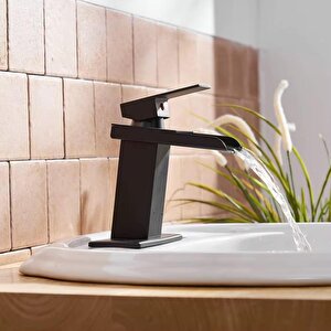 Lavabo Bataryasi Mat Si̇yah Şelale Kare Gövde Eği̇mli̇ Havza Banyo Armatür Çi̇ft Gi̇ri̇ş Lüks Ergonami̇k