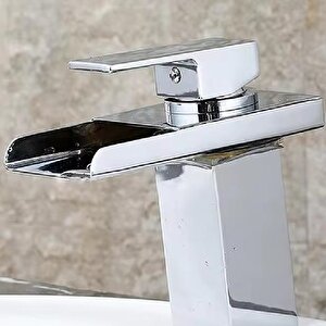 Lavabo Bataryasi Krom Şelale Kare Gövde Eği̇mli̇ Havza Banyo Armatür Çi̇ft Gi̇ri̇ş Lüks Ergonami̇k