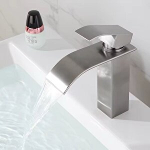 Lavabo Bataryasi Inox Şelale Kare Gövde Eği̇mli̇ Havza Banyo Armatür Çi̇ft Gi̇ri̇ş Musluk Lüks Mat Gri̇