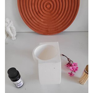 Minimalist Beton Buhardanlık Aromaterapy