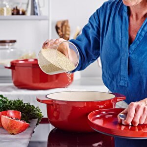 Kitchenaid Cc006063-001 5.6 Litre 30 Cm. Oval Döküm Demir Tencere - Kırmızı
